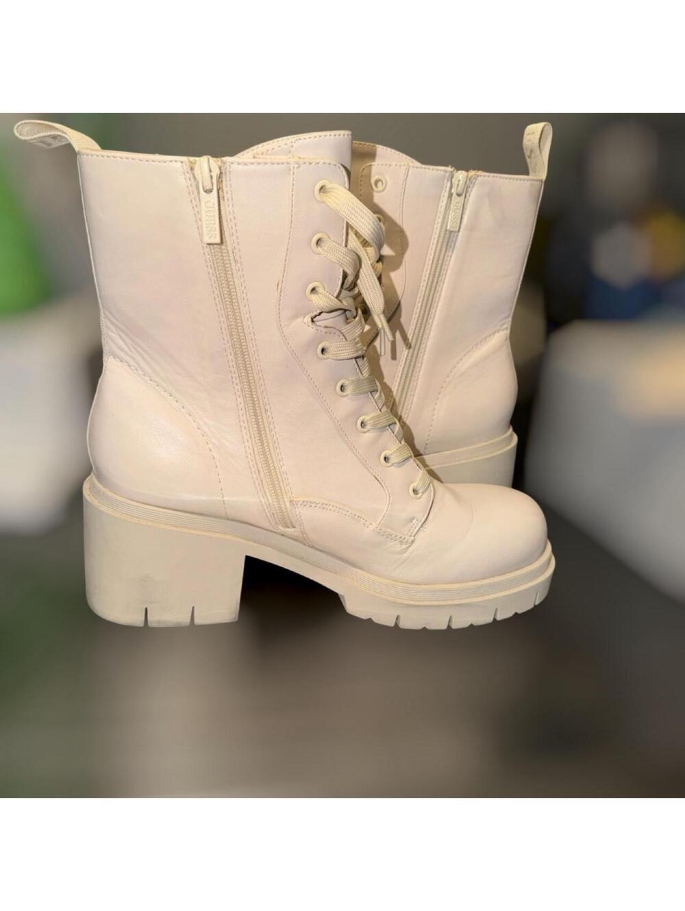 GUESS BOOTS